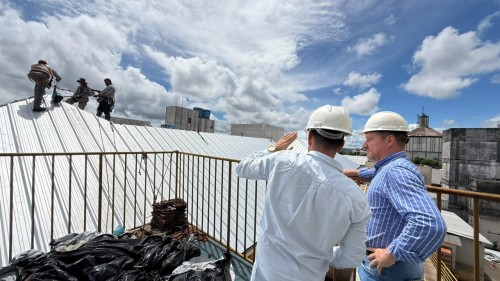 Recuperação total do telhado do Hospital Santa Terezinha será entregue em 15 dias